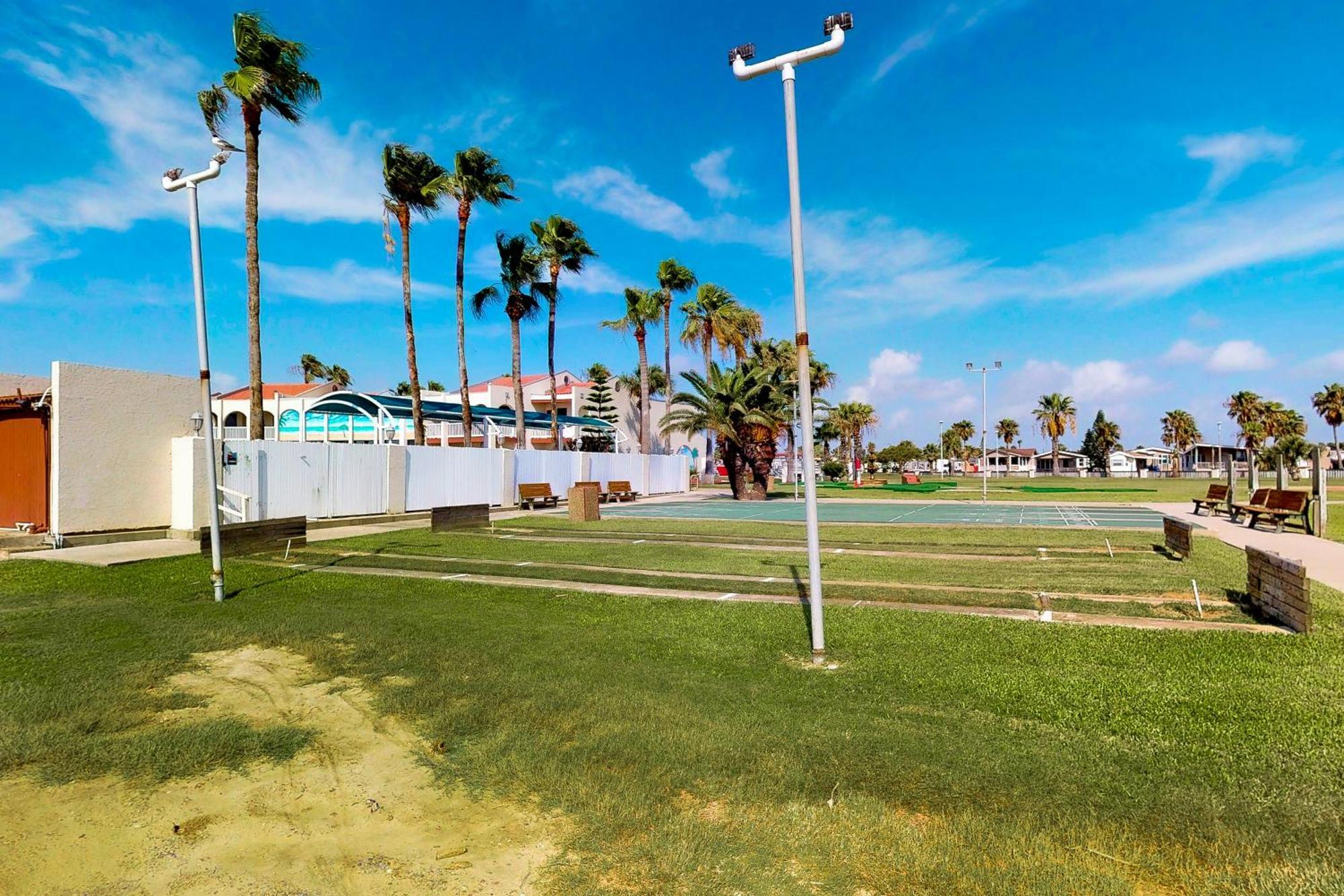 Long Island Village Unit 831 Port Isabel Exterior foto